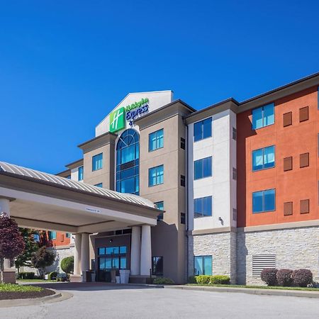 Holiday Inn Express & Suites Kansas City Airport By Ihg Esterno foto