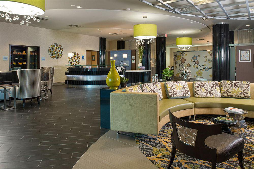 Holiday Inn Express & Suites Kansas City Airport By Ihg Interno foto