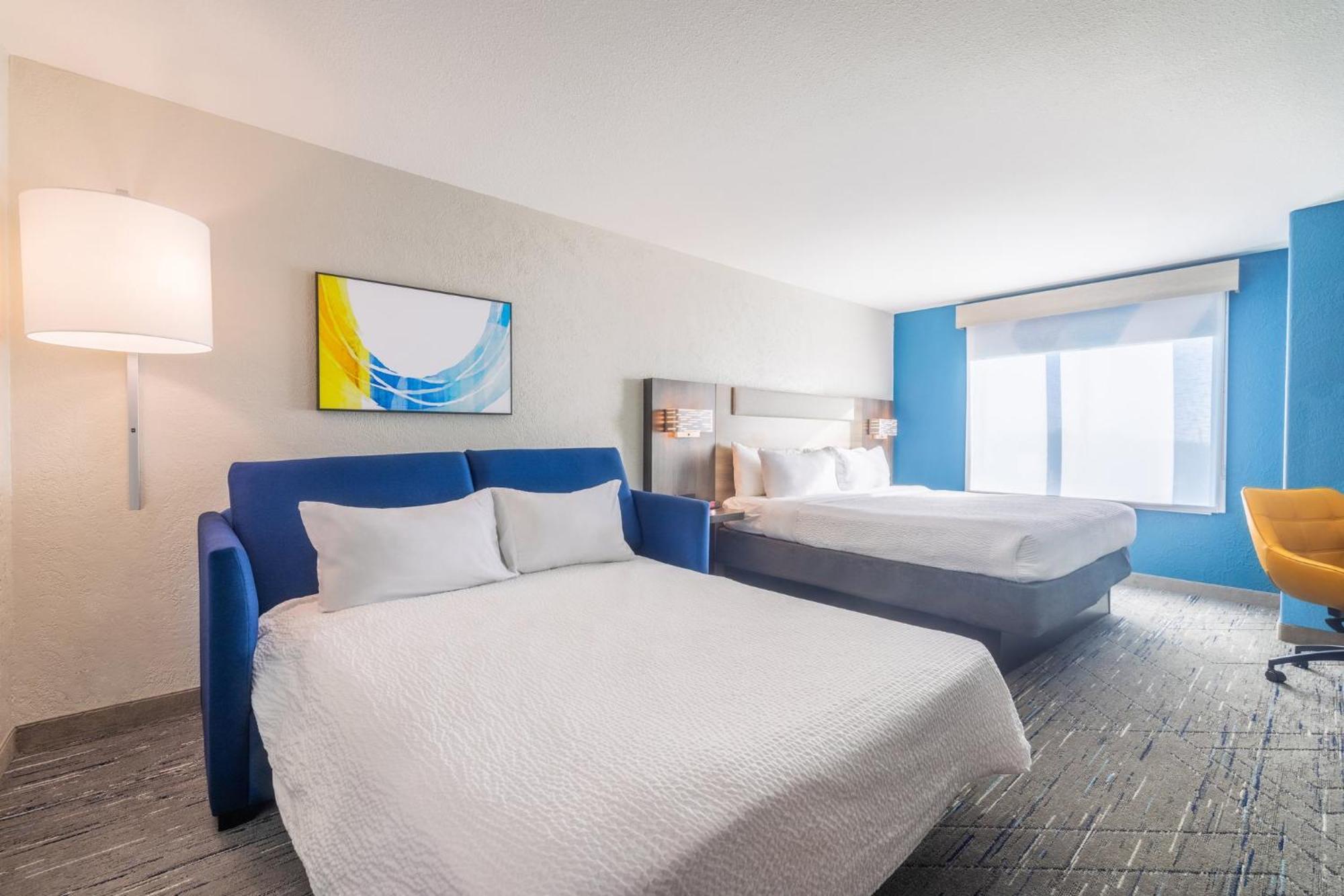 Holiday Inn Express & Suites Kansas City Airport By Ihg Esterno foto