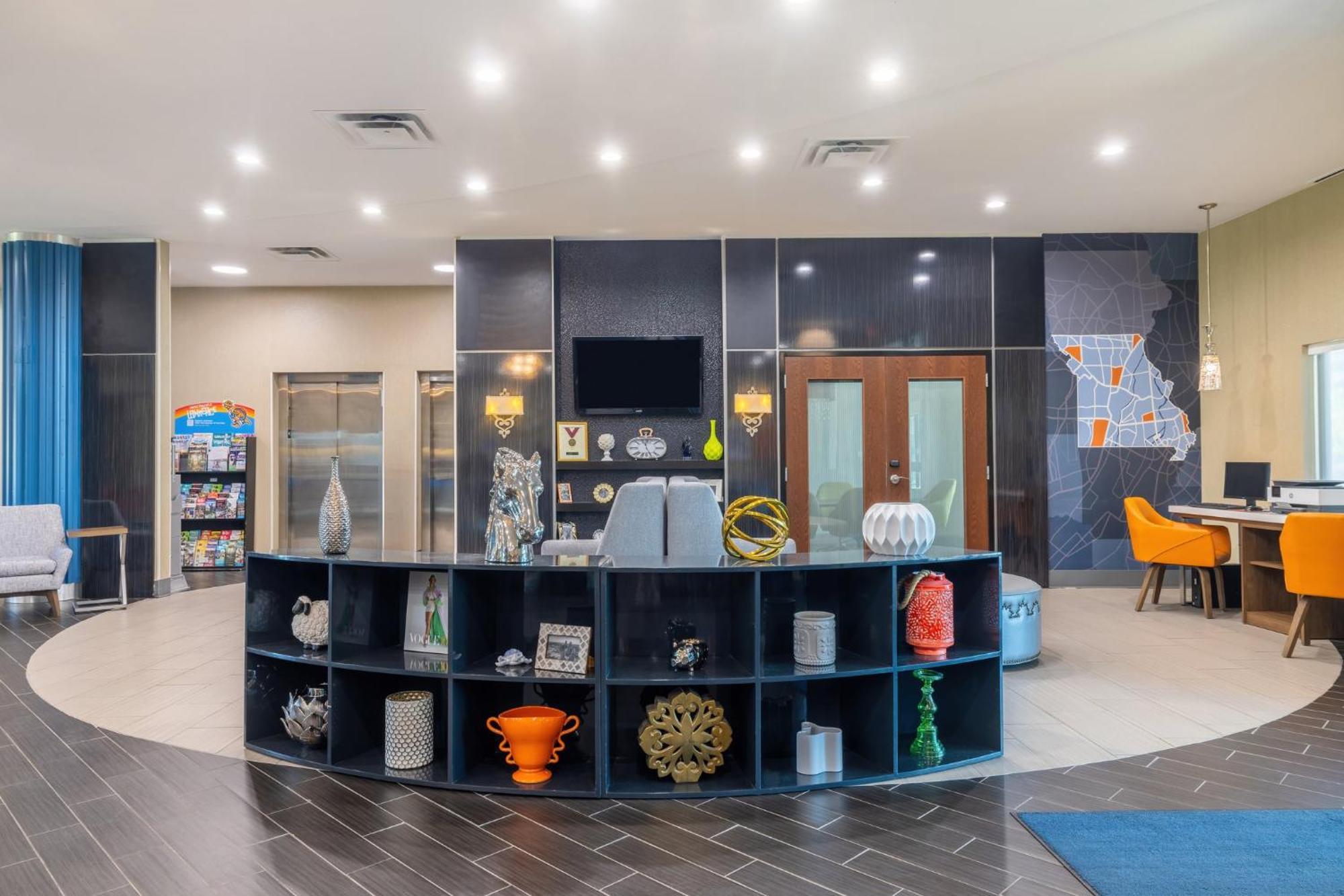 Holiday Inn Express & Suites Kansas City Airport By Ihg Esterno foto