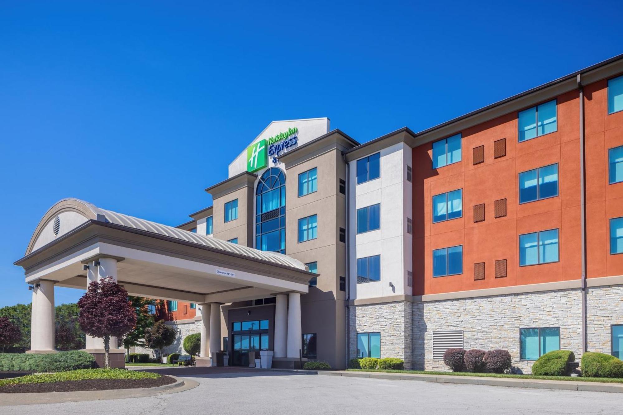 Holiday Inn Express & Suites Kansas City Airport By Ihg Esterno foto